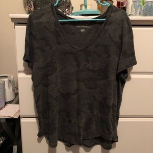 Neutral colored camouflage American Eagle tee